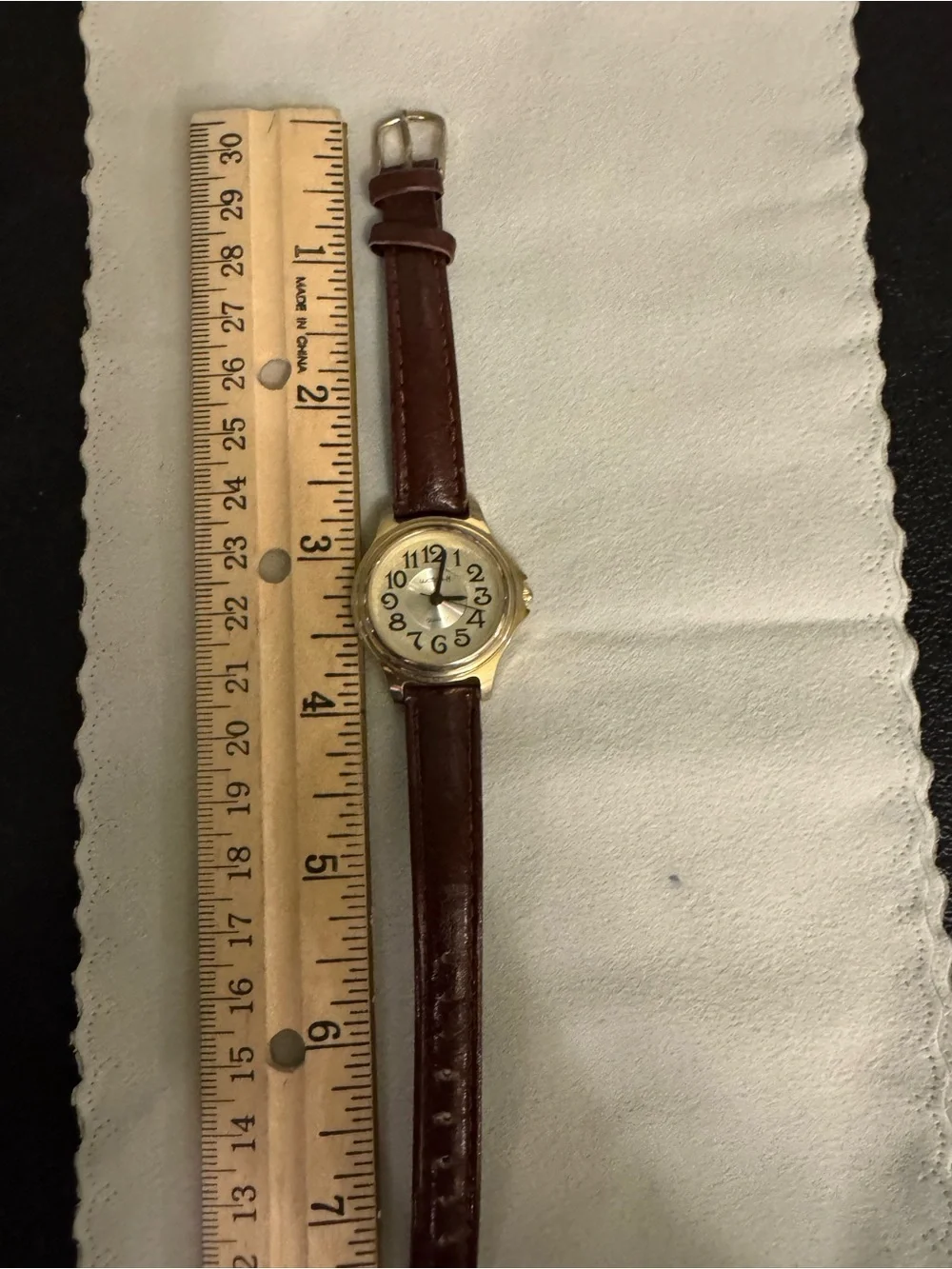 Watch•It gold tone